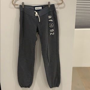 kid’s abercrombie & fitch joggers
